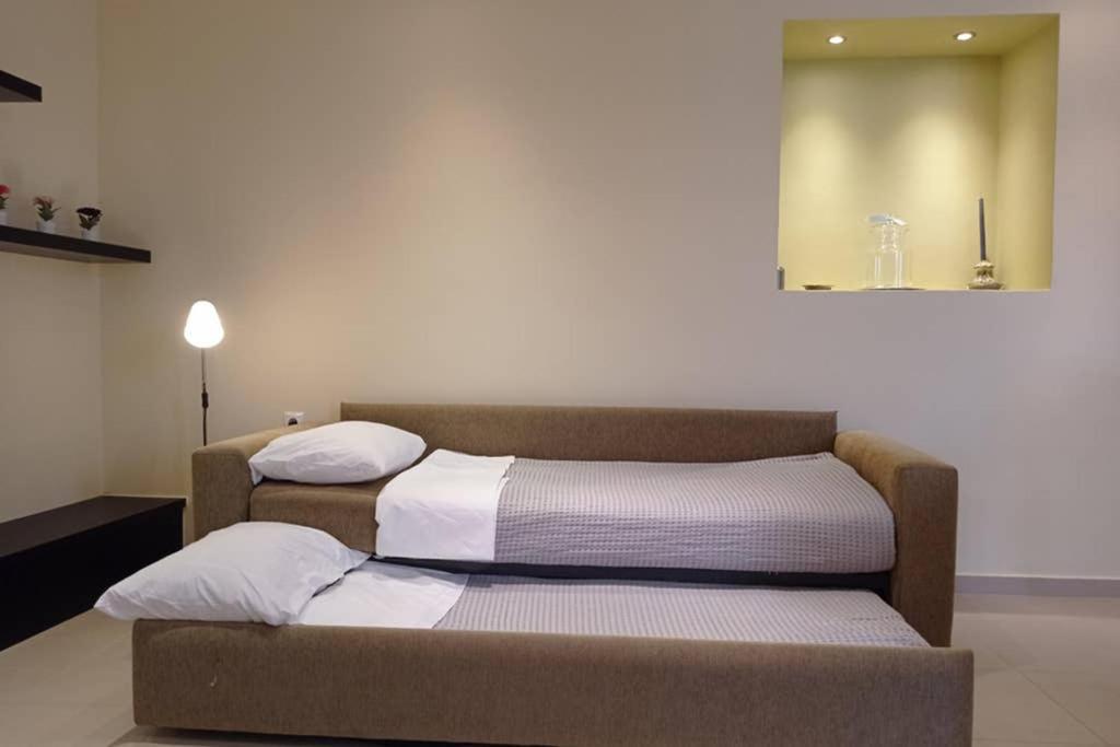 Afroditis'S & Makis'S Apartment Λεωνίδιο Εξωτερικό φωτογραφία