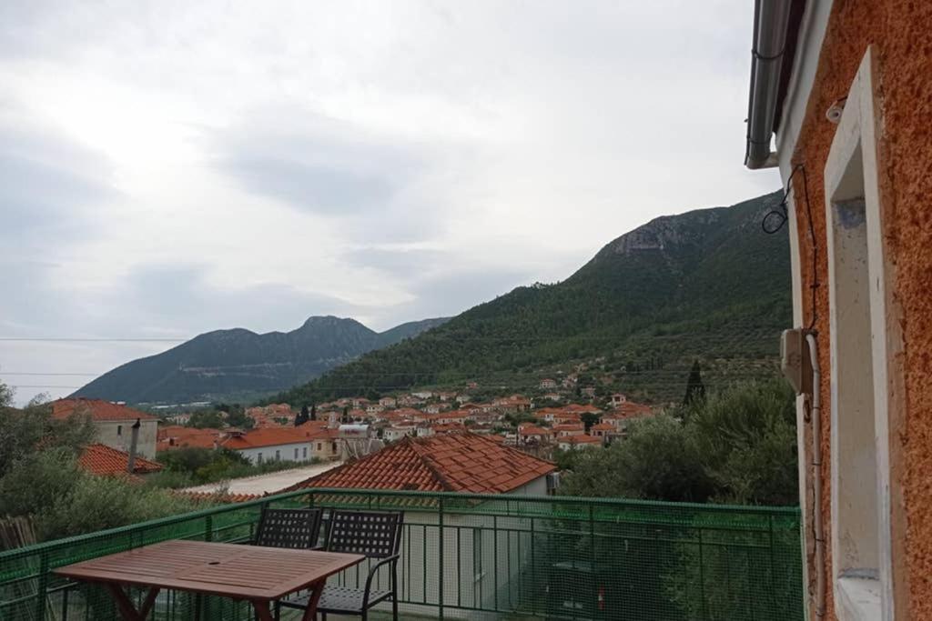Afroditis'S & Makis'S Apartment Λεωνίδιο Εξωτερικό φωτογραφία